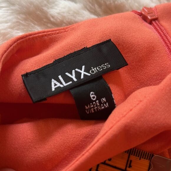 Alyx Coral Sleeveless Dress - Picture 4 of 10